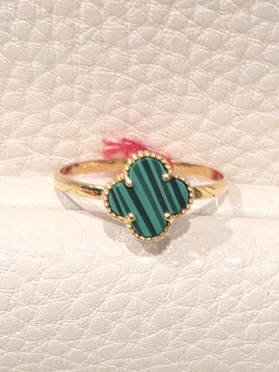 No Brand Jewelry - 🍀✨️18K Gold Green Clover Ring✨️🍀